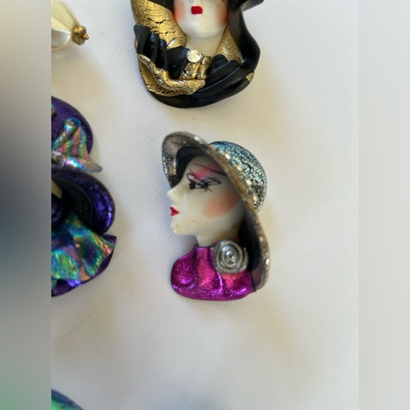 Vintage 80s lot of fancy lady Brooch Set Gold silver Black, Purple blue - Picture 6 of 8